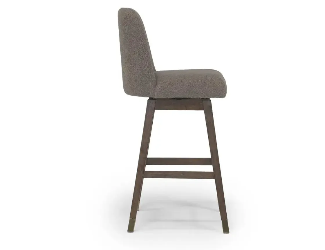 Mor Furniture Amelia Swivel Counter Height Stool In Mocha