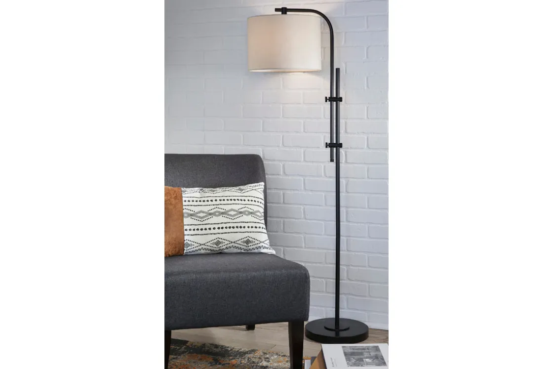 Mor Furniture Baronvale Floor Lamp In Black