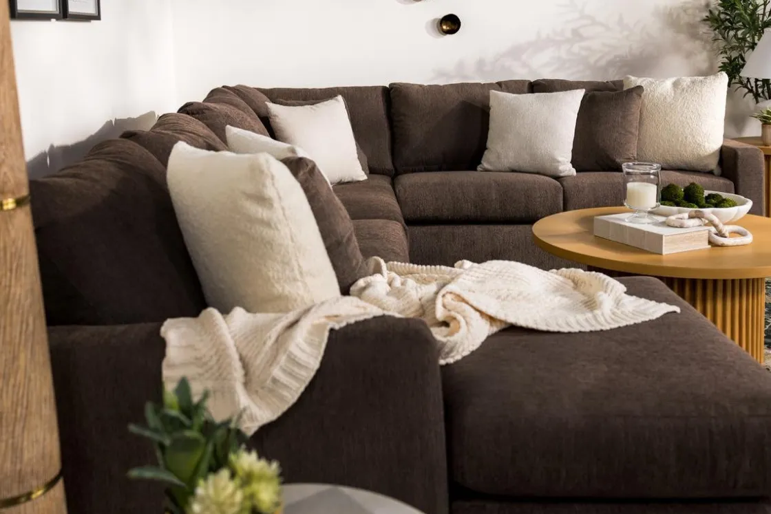 Mor Furniture Barrett Tux Sofa Chaise Sectional In Fisk Smoke, Right Facing