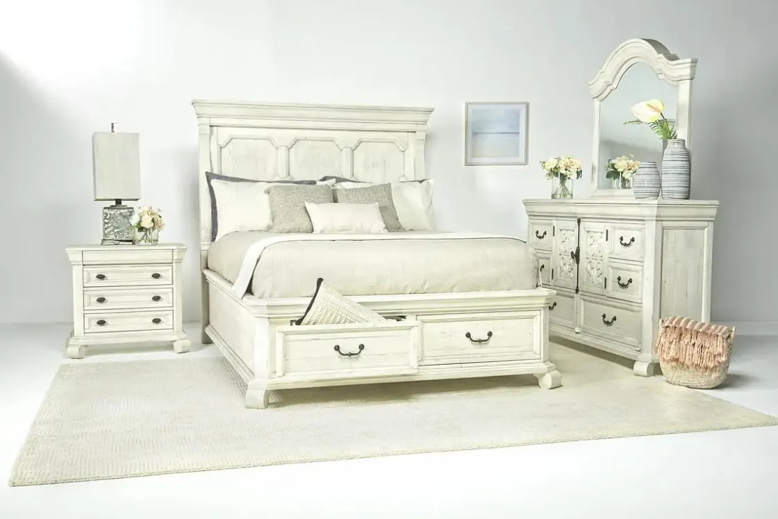 Mor Furniture Bellamy Mirror In White