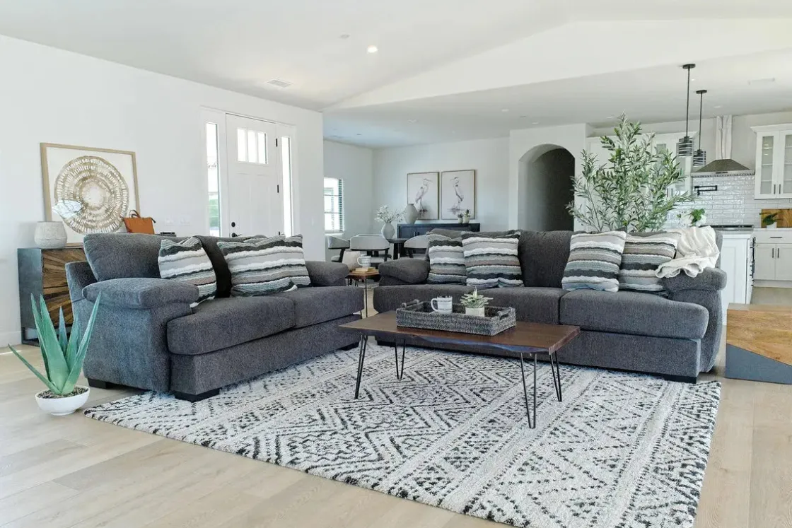 Mor Furniture Bermuda Large Sofa In