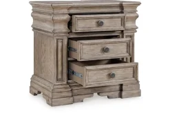 Mor Furniture Blairhurst Panel Bed, Dresser, Mirror & Nightstand In Light Grayish Brown, Queen