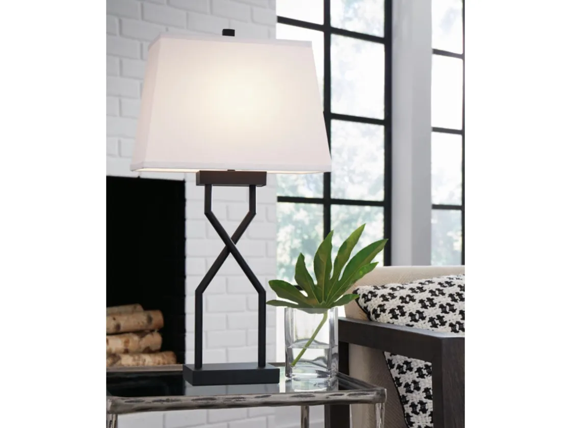 Mor Furniture Brookthrone Lamp In Black