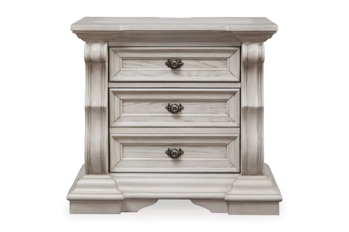 Mor Furniture Bruchandi Upholstered Panel Bed, Dresser, Mirror & Nightstand In Antique White, Queen