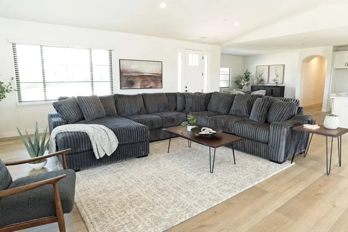 Mor Furniture Casper 4 Piece Xl Loveseat Chaise Sectional In Pony Slate, Left Facing
