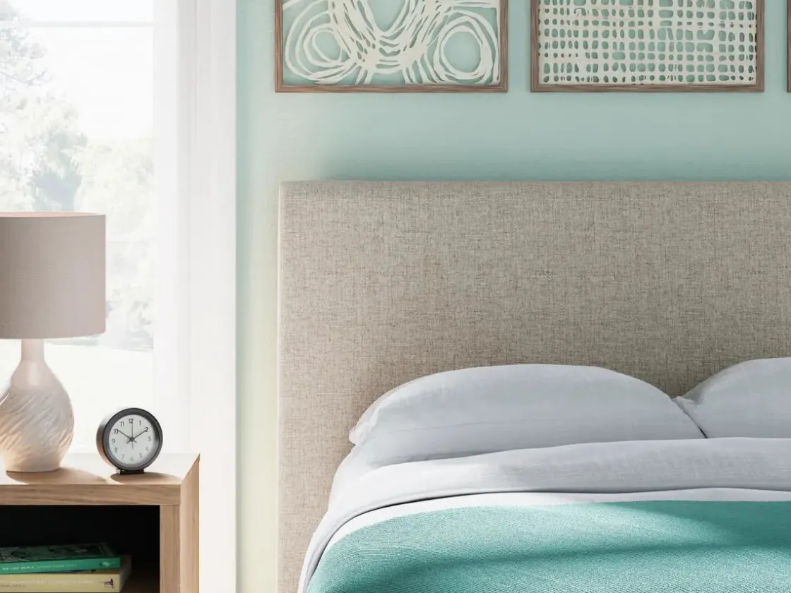 Mor Furniture Cielden Upholstered Bed In Soft Gray, Queen