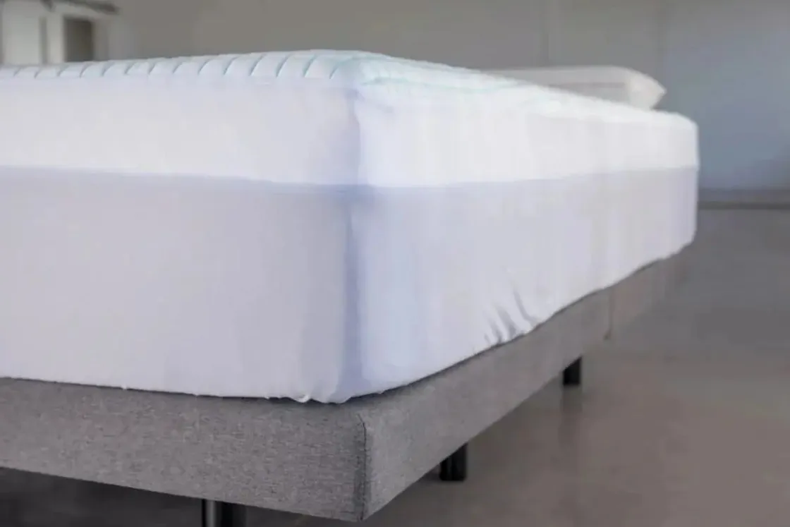 Mor Furniture Cooling Ice Mattress Pad Protector In White, Twin