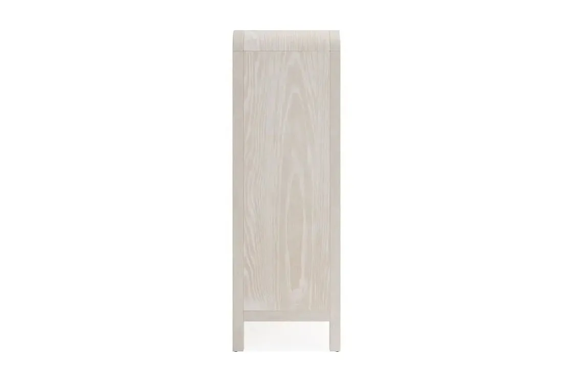 Mor Furniture Drake Chest In Sugar