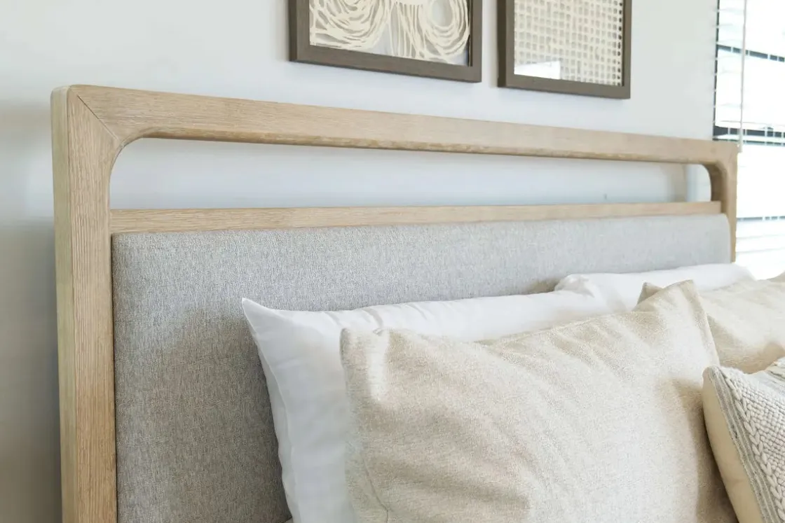 Mor Furniture Easton Upholstered Bed In , Ca King