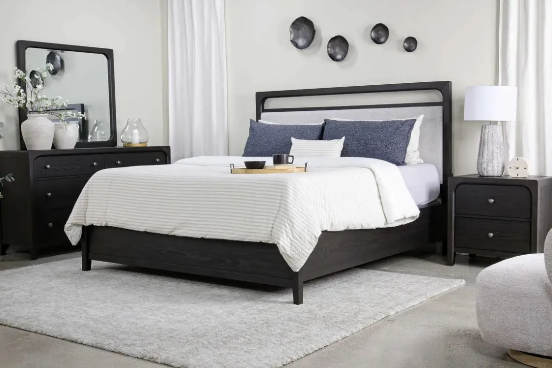 Mor Furniture Easton Upholstered Bed In , Ca King