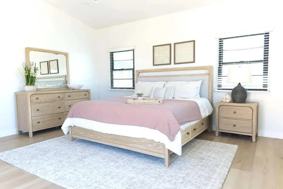 Mor Furniture Easton Upholstered Storage Bed, Dresser, Mirror & Nightstand In , Ca King