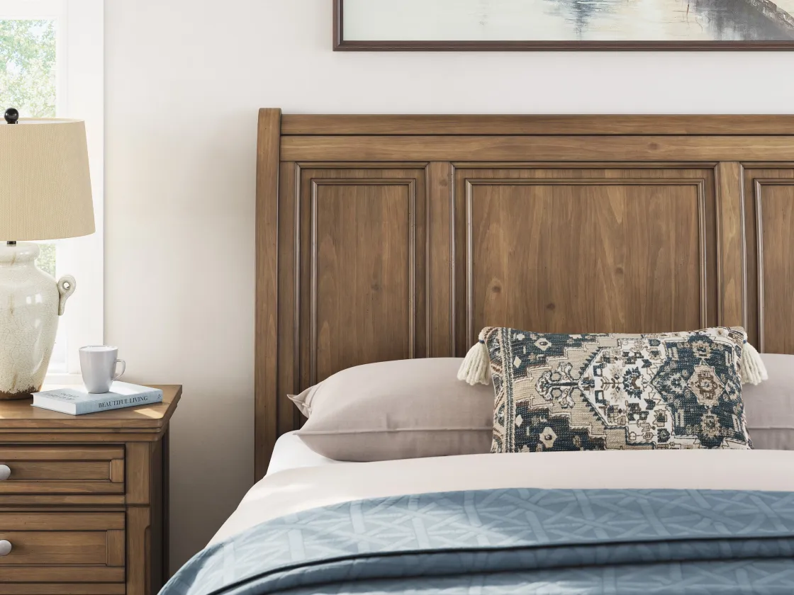 Mor Furniture Feddinger Sleigh Bed In Medium Brown, Queen