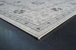 Mor Furniture Gatsby Regent Rug In Ivory & Green, 5’ X 7’