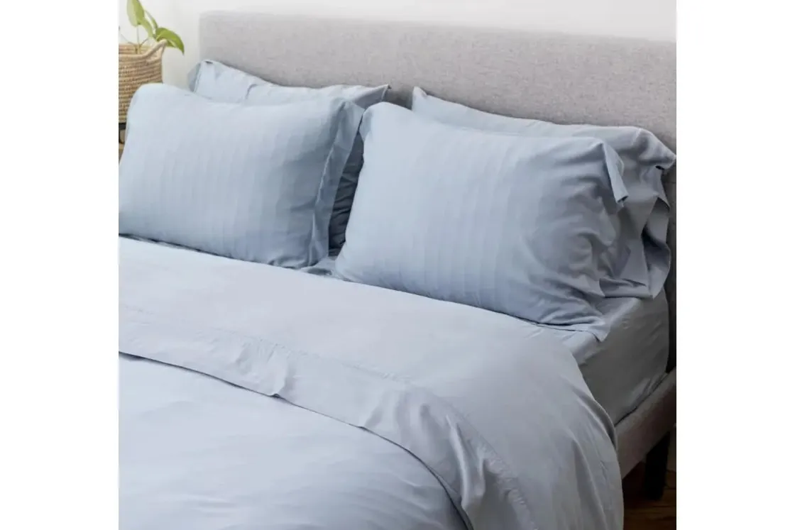 Mor Furniture Iced Duvet Set In Light Gray, Twin
