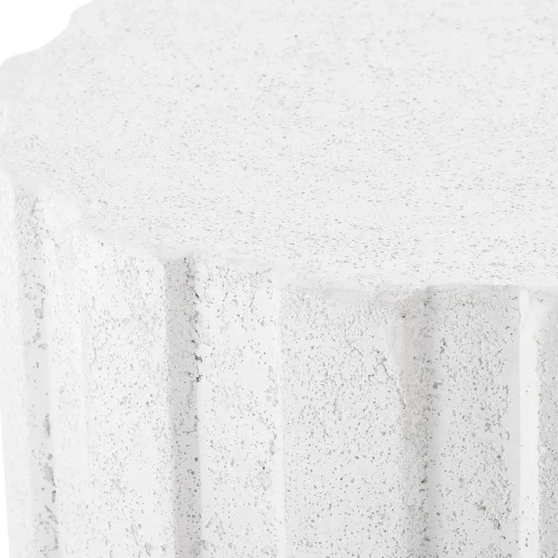 Mor Furniture Jane Outdoor Round Accent Table In White