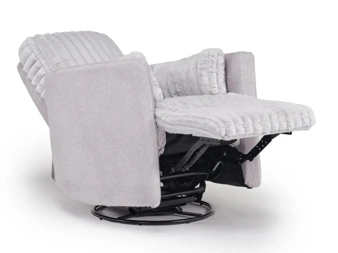 Mor Furniture Jessica Recliner In Presley Fog/Charlotte Mist