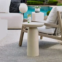 Mor Furniture Joppa Outdoor Round Accent Table In Bronze