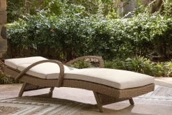 Mor Furniture Laguna Heights Outdoor Lounge Chaise In Beige