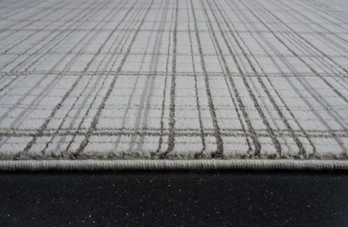 Mor Furniture London Court Rug In Beige/Gray/Ivory, 5’ X 7’