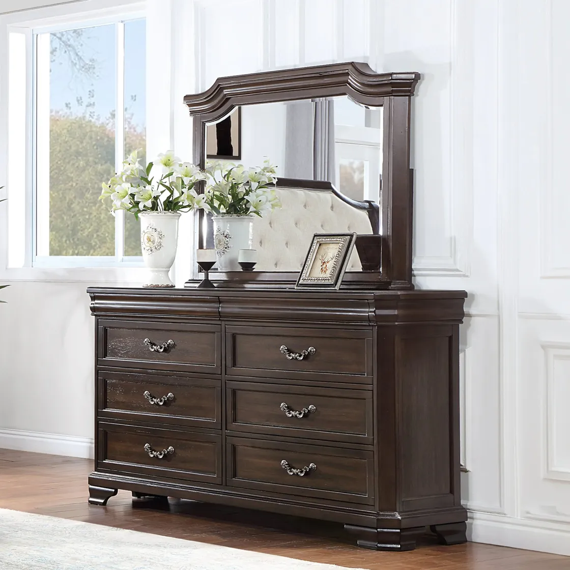 Mor Furniture Lyndhurst Mirror In Vintage White