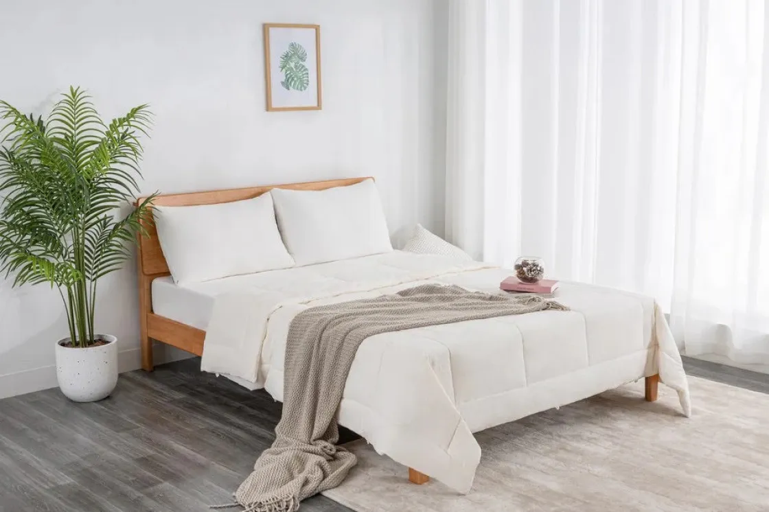 Mor Furniture Mlily Soft Wash Pillow In White, Queen