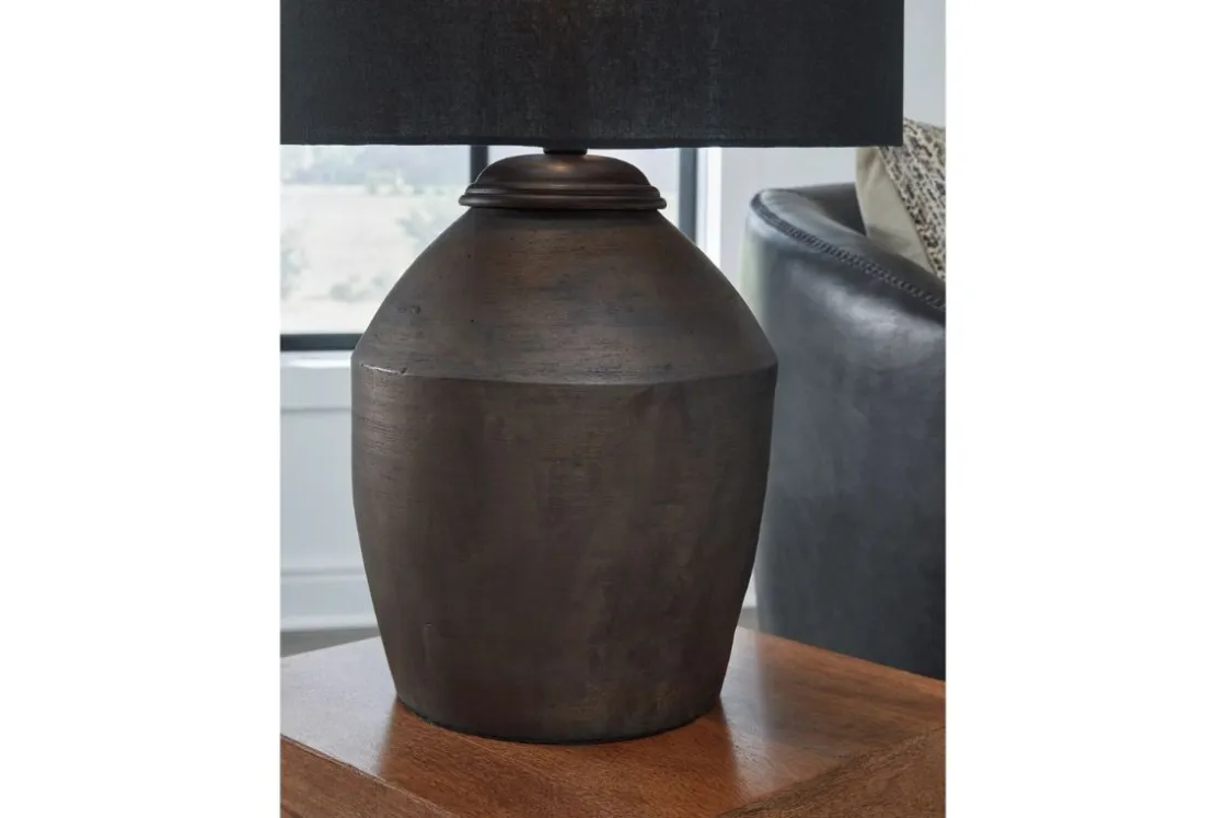 Mor Furniture Naareman Table Lamp In Metallic Black