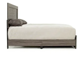 Mor Furniture Naialyn Panel Bed In , Full