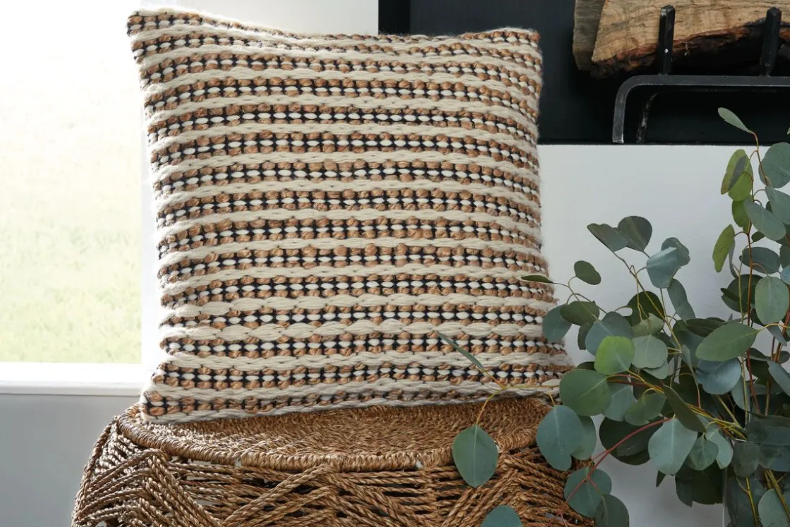 Mor Furniture Nealington Accent Pillow In Black/White/Brown