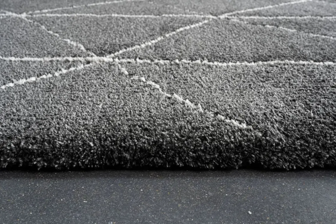 Mor Furniture Nube Halo Rug In Anthracite/Ivory, 5’ X 8’