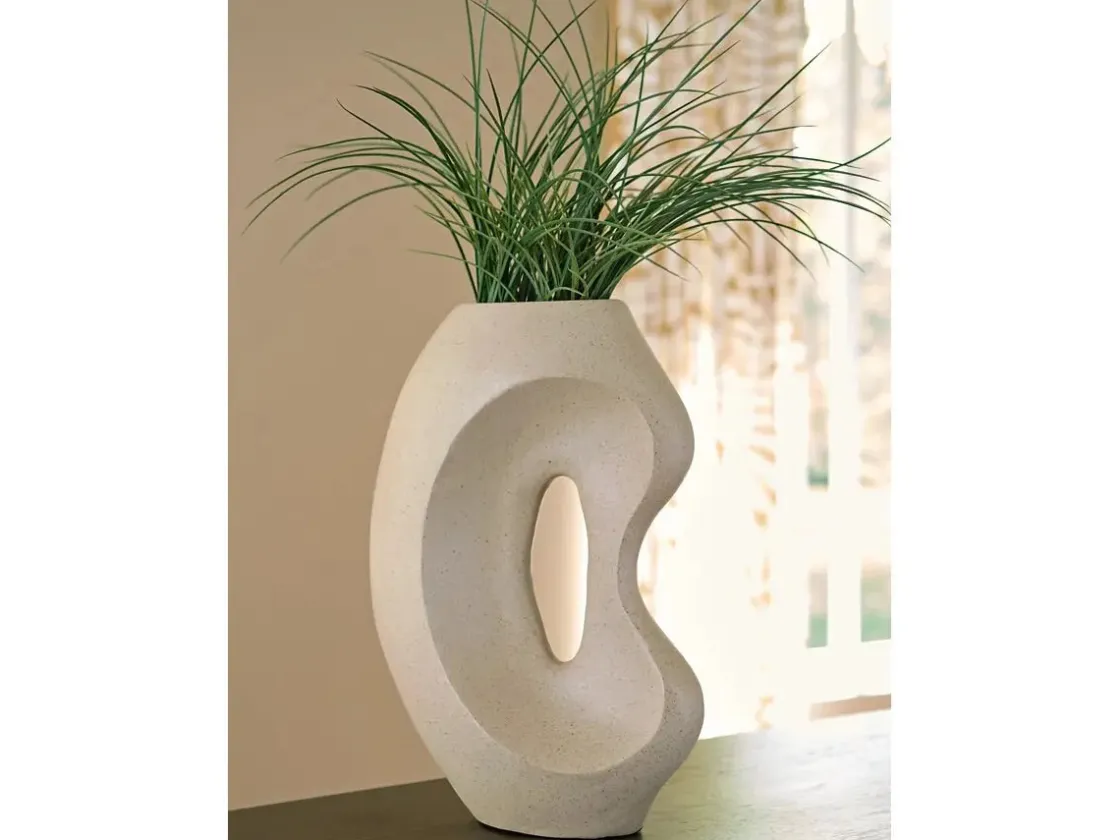 Mor Furniture Odion Small Vase In Beige