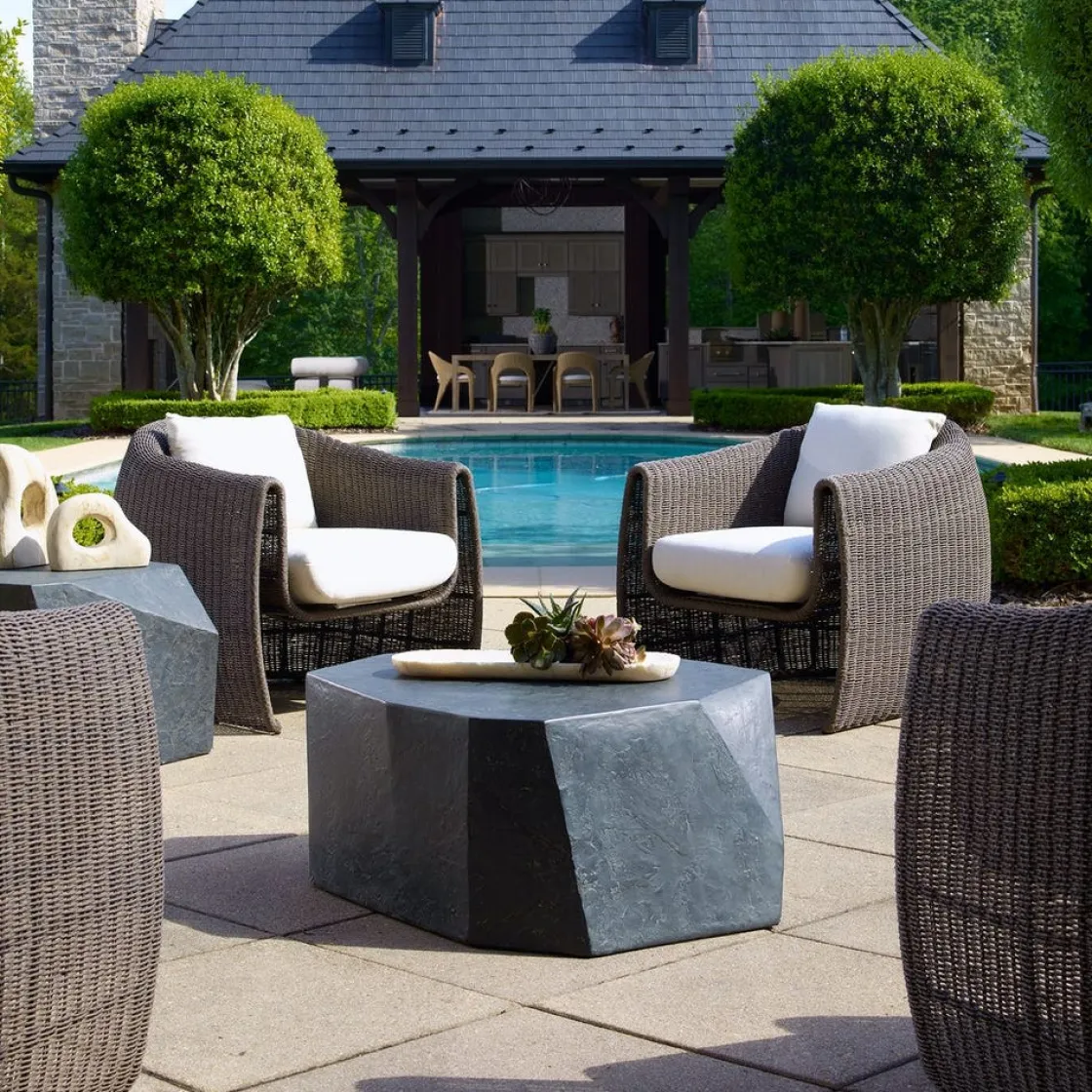Mor Furniture Parra Outdoor Coffee Table In White