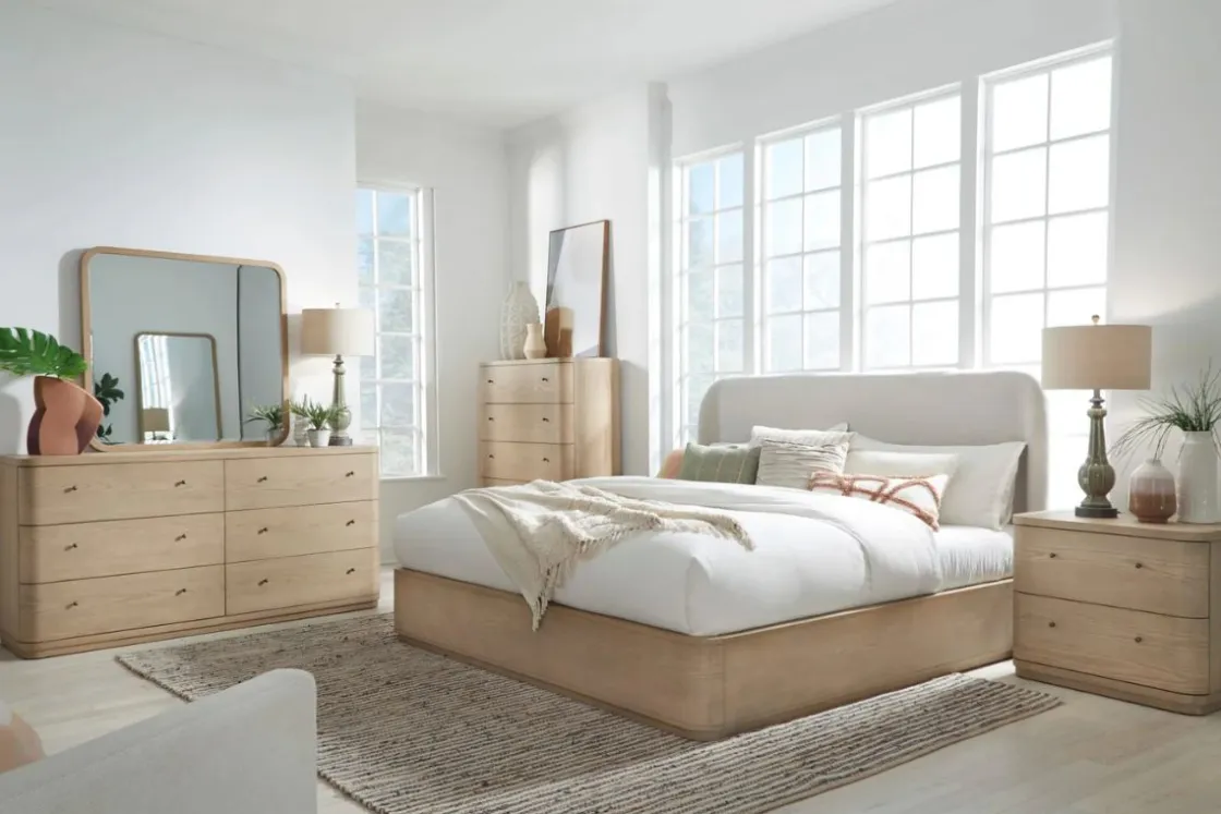 Mor Furniture Penny Upholstered Platform Bed In Buff Cream, Full