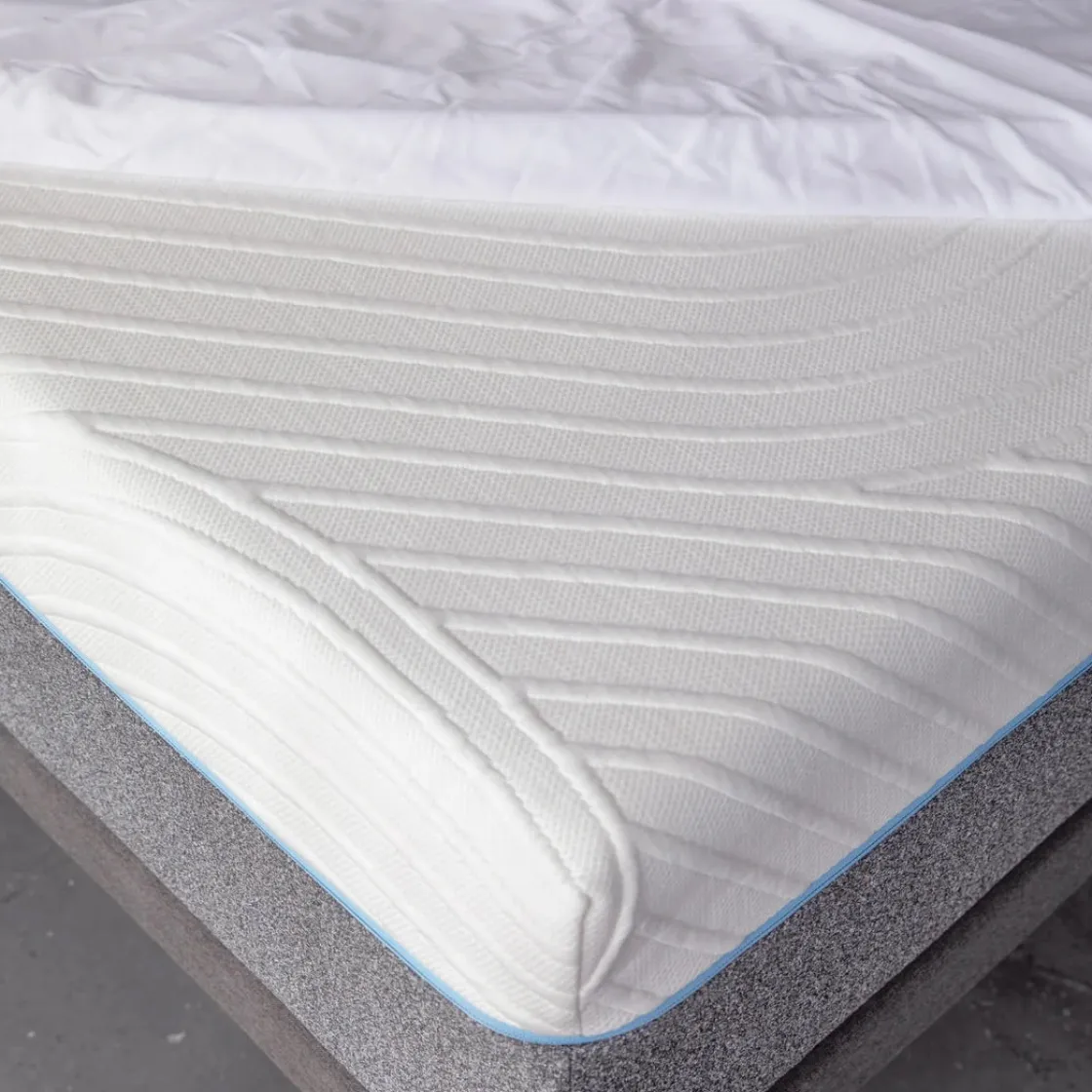 Mor Furniture Poly Knit Mattress Pad Protector In White, Twin