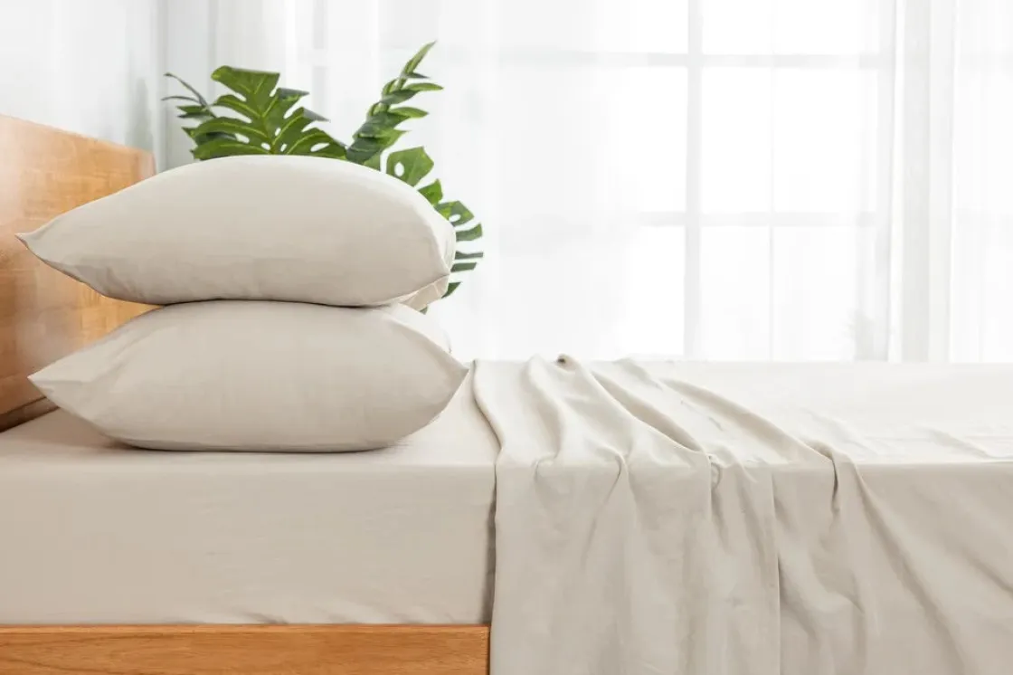 Mor Furniture Soft Wash Sheets In White, Twin