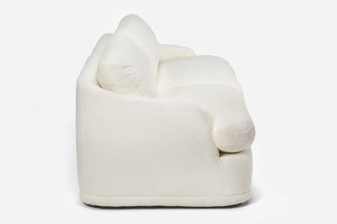 Mor Furniture Stratus Crypton Performance Loveseat In Jennie Snow