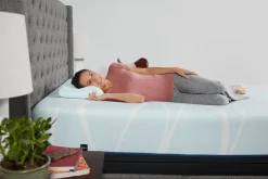 Mor Furniture Tempur-Pedic Breeze Pro-Hi Cooling Pillow In White, Eastern King