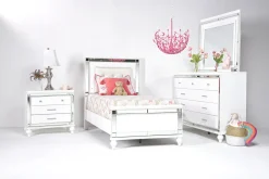 Mor Furniture Valentino Panel Bed In White, Twin