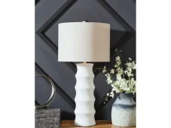 Mor Furniture Veraleigh Floor Lamp In White