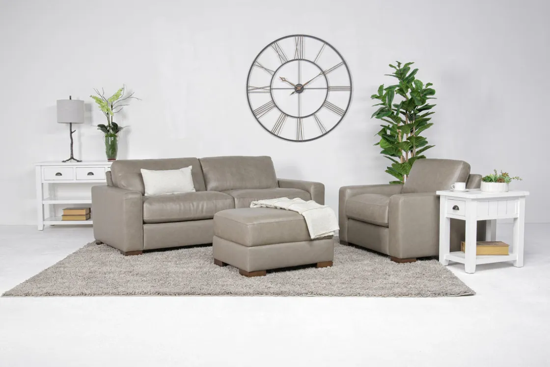 Mor Furniture York Sofa In York Chestnut Leather